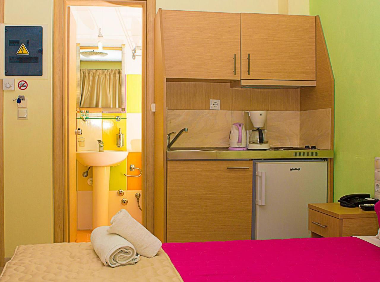 Anthena Studios Скіатос Номер фото